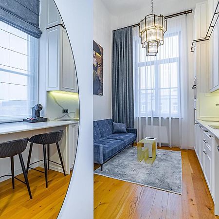 Ministerija Loft Apartment With Parking & Ac คอนัส ภายนอก รูปภาพ